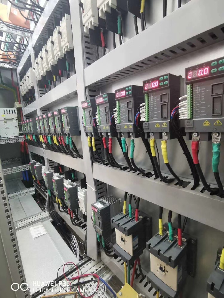 电力调整器工作道理你知路吗？